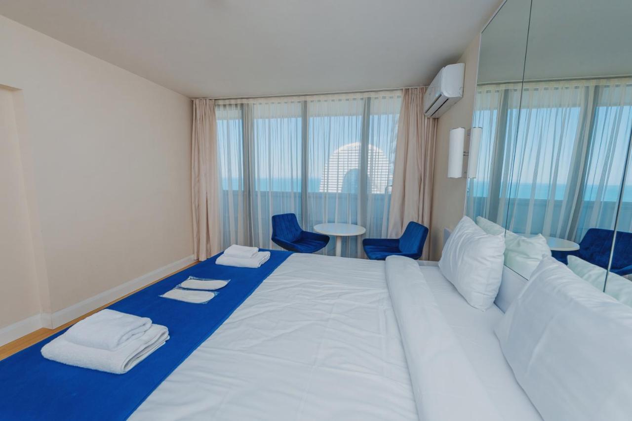 Aparthotel ~ Orbi City ~ Batumi Eksteriør bilde