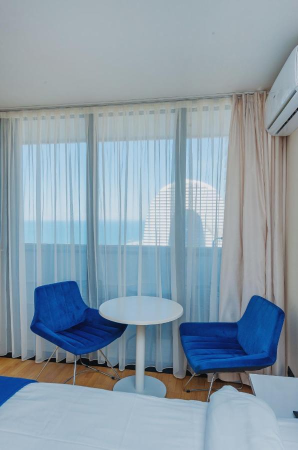 Aparthotel ~ Orbi City ~ Batumi Eksteriør bilde
