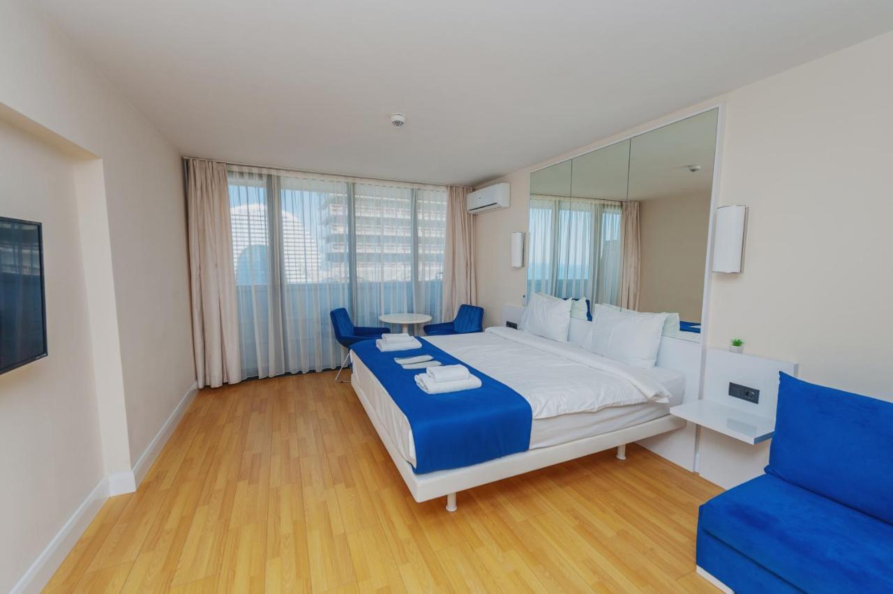 Aparthotel ~ Orbi City ~ Batumi Eksteriør bilde